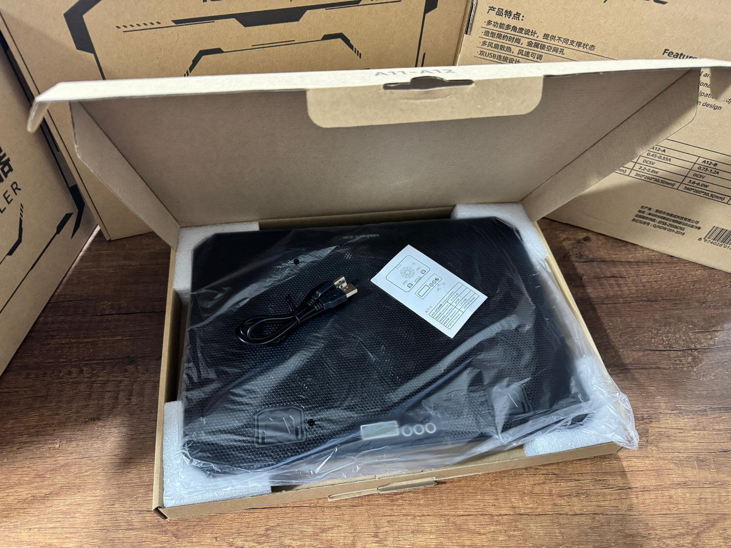 🔥DUO🔥 COOLER PARA LAPTOP – 6 VENTILADORES CON LUZ LED  + SOPORTE DE METAL PARA CELULAR🧊📲